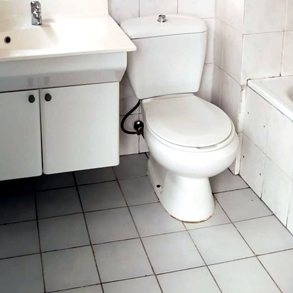 Baño después de la limpieza